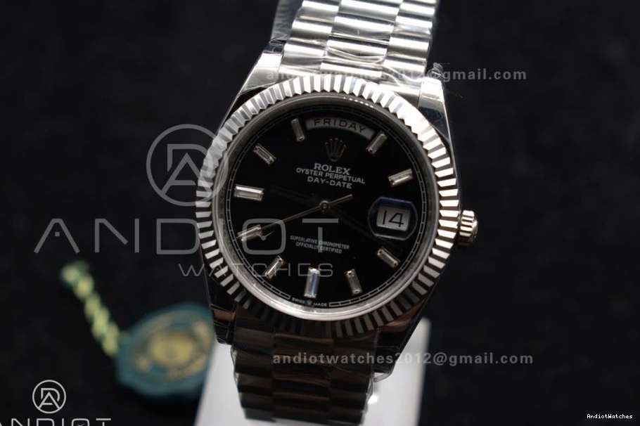 A Weight Crystal Black Dial 40 GSF on Bracelet SS Gain DayDate 718 President Bright 1002